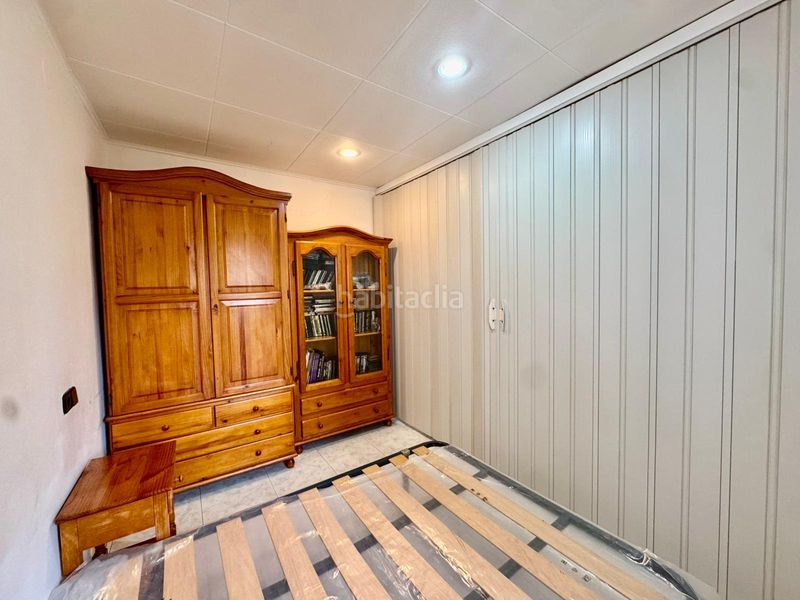 Foto 15a68eaf-8055-4be1-b981-516a7957979f. Appartamento in El Camp de l´Arpa del Clot Barcelona
