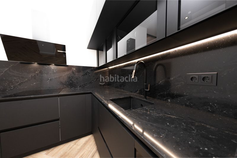 Foto fbd78112-f3ad-44b7-8467-4c7d95cbd8d6. Piso en Sant Ramon - Maternitat Barcelona