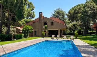 Xalet a Valdepastores-Las Encinas. Magnífica oportunidaden venta chalet individual de lujo en monte
