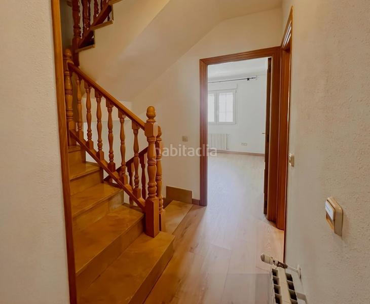 Foto 9aed3586-363d-4fe8-8fed-26d229c856aa. Casa adossada amb aparcament a Getafe norte Getafe