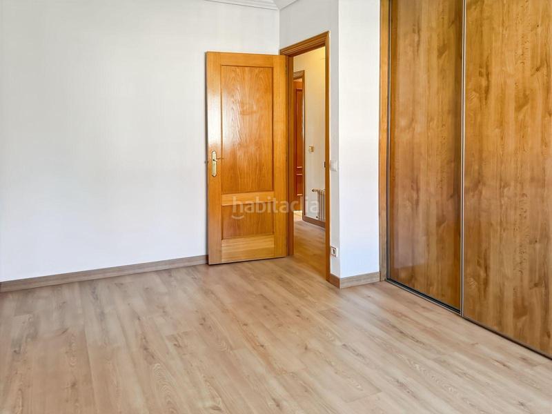 Foto d1b9e5f9-8526-4b2d-b50d-8233c6eb4e06. Casa adossada amb aparcament a Getafe norte Getafe