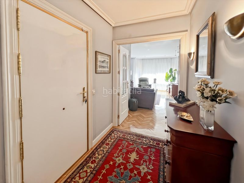 Foto 30b680e1-aa67-4e01-b1c2-044e31052c3c. Piso magnifica y luminosa vivienda exterior en distrito retiro, parque de roma. en Madrid