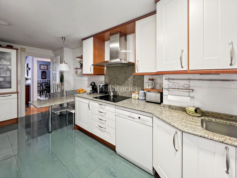 Foto cce1cc2b-1681-4be9-98ae-8033071f074f. Piso magnifica y luminosa vivienda exterior en distrito retiro, parque de roma. en Madrid