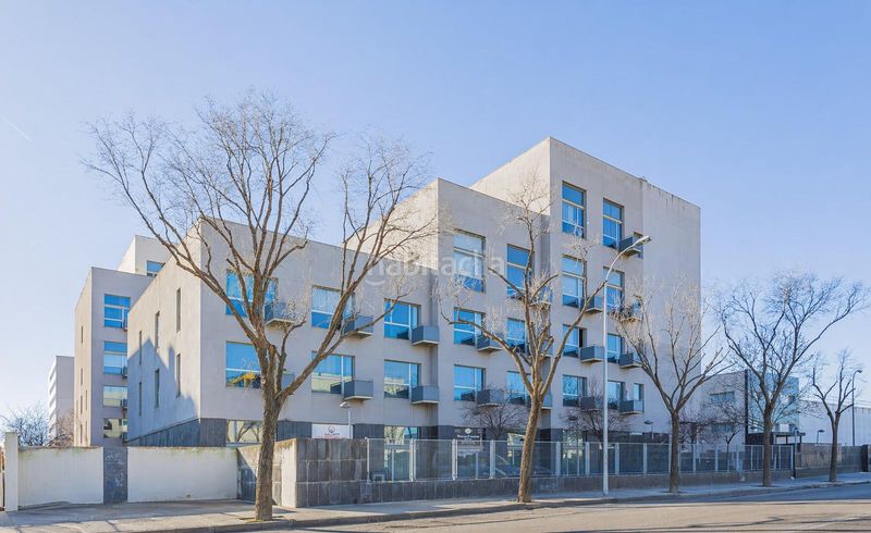 Foto 2ba0b6f5-a1bd-467e-81c8-5d12d0b8ee85. Loft mit parking in Villaverde Alto Madrid