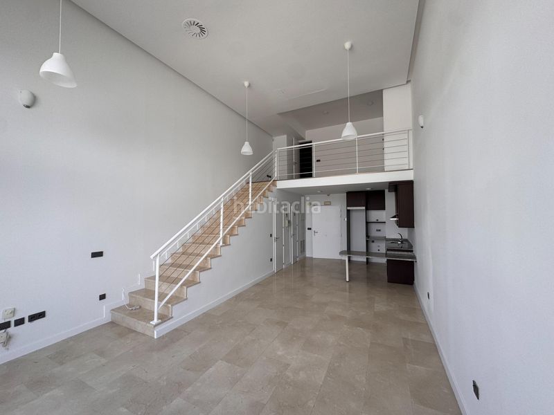 Foto aacee766-f276-48f5-835e-ccc7d015f23b. Loft mit parking in Villaverde Alto Madrid