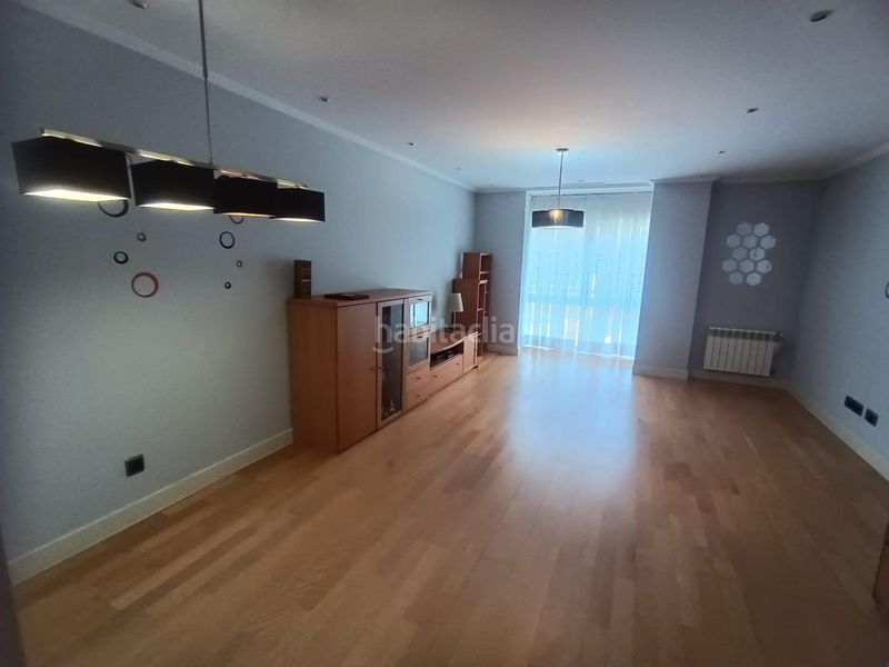 Foto 1e469a0c-b248-41ce-9531-d5bb998b80c0. Flat with heating parking pool in Aravaca Madrid