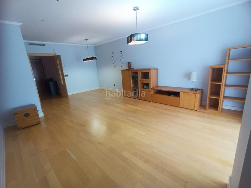 Foto 599ddb1b-8b35-42d9-b7ff-d56ad9514971. Flat with heating parking pool in Aravaca Madrid