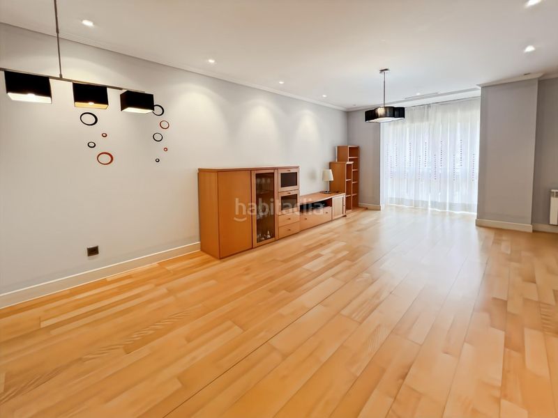 Foto 7204ae02-842b-4b8e-8d97-ce242df3917b. Appartamento con riscaldamento parcheggio piscina in Madrid