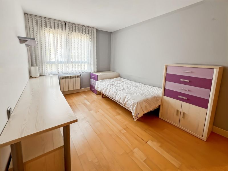 Foto a34130d2-41e2-45c1-9b1e-05a8814531f0. Appartamento con riscaldamento parcheggio piscina in Madrid