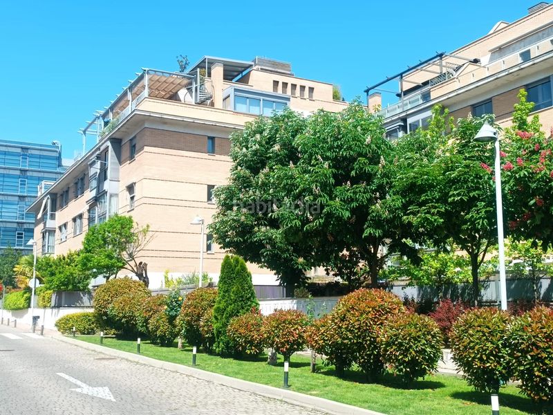Foto e1873e32-3d18-4789-aa57-6439d468fda6. Appartamento con riscaldamento parcheggio piscina in Madrid