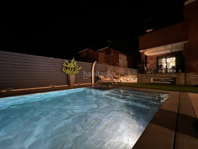 Foto ad568218-1bd9-4788-8027-c9cfb809f769. Casa amb calefacció aparcament piscina a Centro Rivas - Vaciamadrid