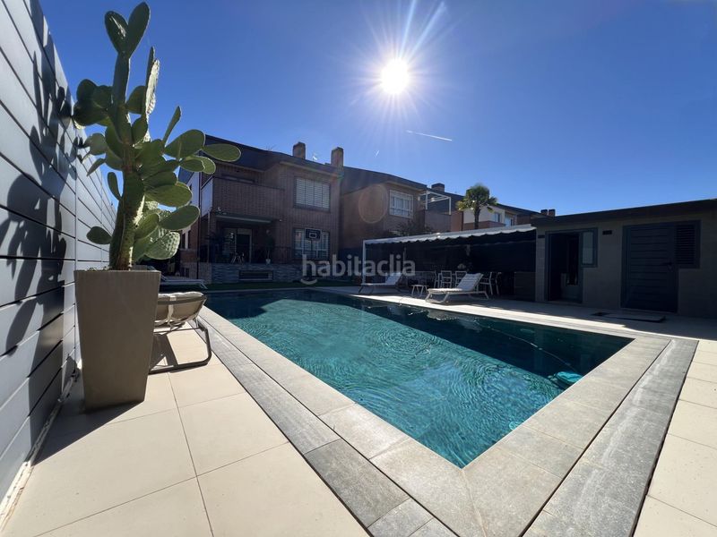 Foto ddc6e2a4-3ad5-43d7-baa2-c5f621f1cc91. Casa amb calefacció aparcament piscina a Centro Rivas - Vaciamadrid