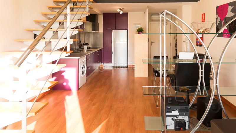 Foto 776c1518-3a61-4001-b260-a6331fa3ec67. Bureau dans calle de miguel yuste 23 dans Simancas Madrid