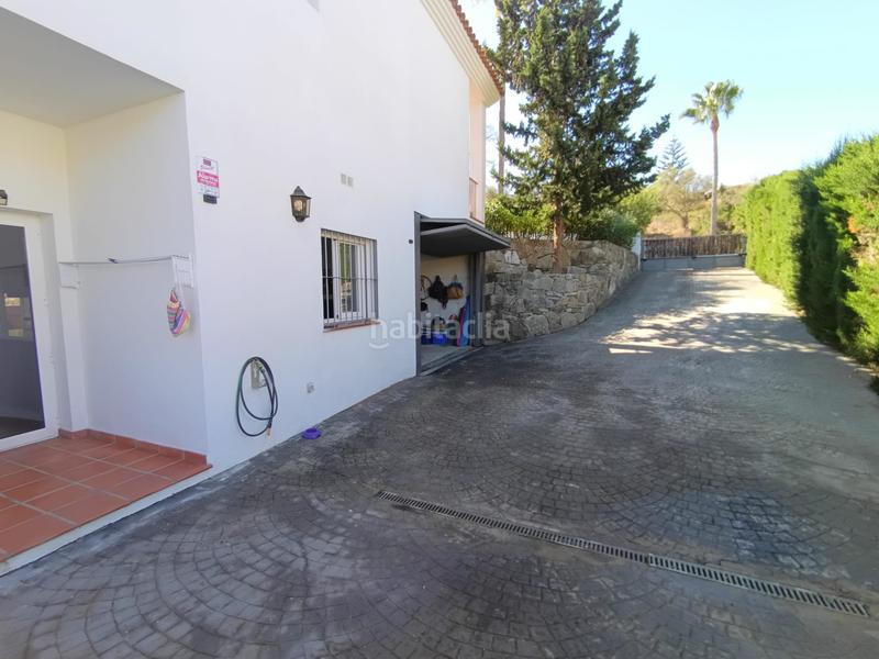Foto a0949799-b38e-46e0-8332-ccdf2365b87c. Chalet excelente villa independiente . en Sotogrande alto Sotogrande