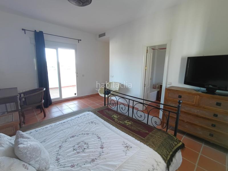 Foto a09a017f-a1cb-405a-9abf-6eaa50b6ca01. Chalet excelente villa independiente . en Sotogrande alto Sotogrande