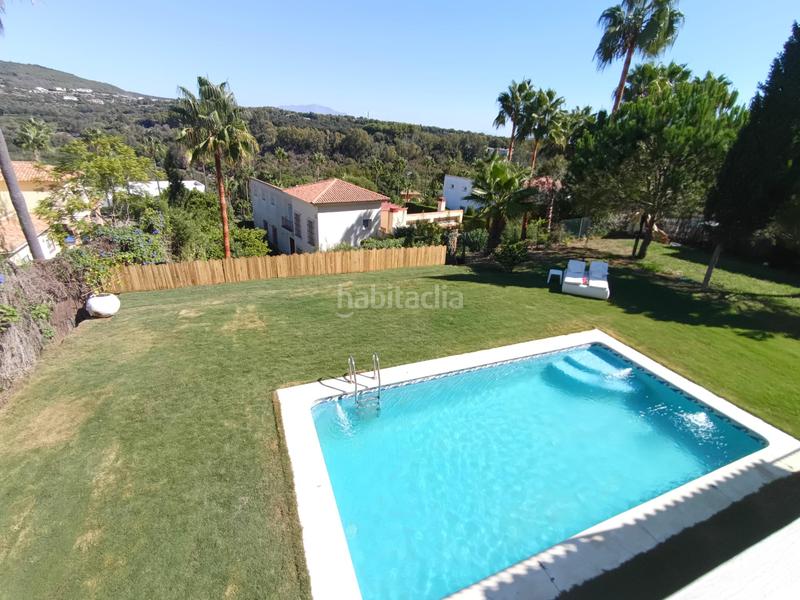 Foto ee21118c-e8cd-45a3-baf0-169f219b0f95. Chalet excelente villa independiente . en Sotogrande alto Sotogrande