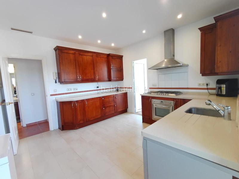 Foto f591d8a3-b5ca-485b-91e5-d4e15b20bd83. Chalet excelente villa independiente . en Sotogrande alto Sotogrande