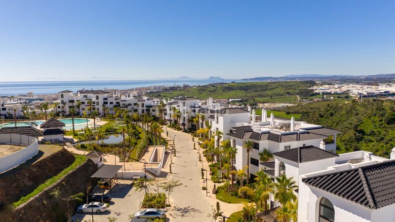 Foto 9fd8ce59-261b-4274-a3d3-2fbfe26a39fb. Piccolo appartamento con parcheggio piscina in altos de Estepona Estepona