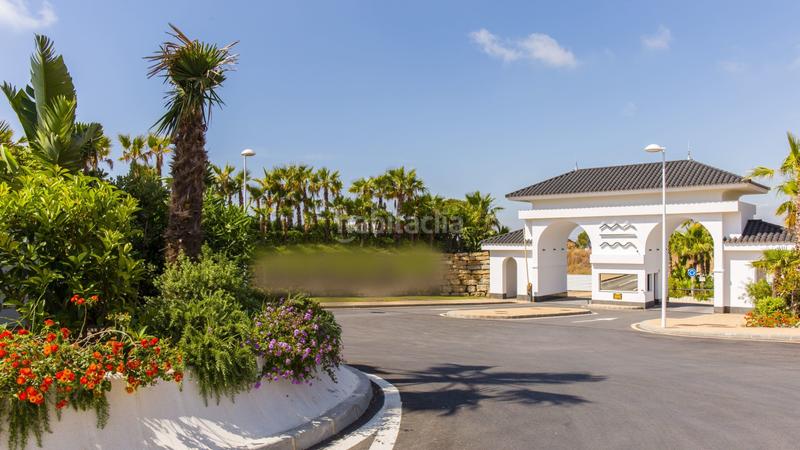 Foto ccf3a616-7902-4ff0-9499-aad172a35947. Piccolo appartamento con parcheggio piscina in altos de Estepona Estepona