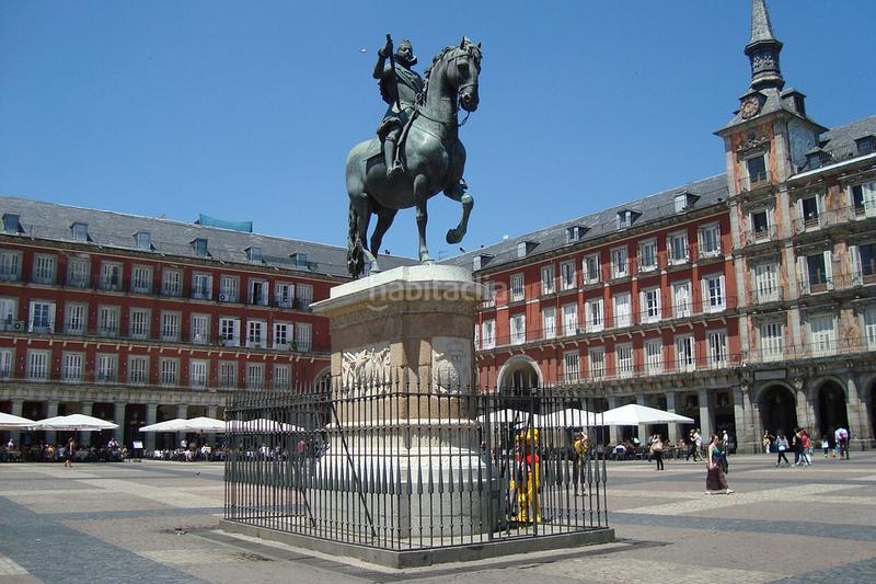 Foto 8044a25a-9237-49b6-9474-eaba113ade2a. Local comercial espléndido local comercial en Sol Madrid