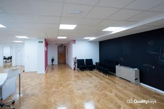 Oficina a Calle de Clara del Rey