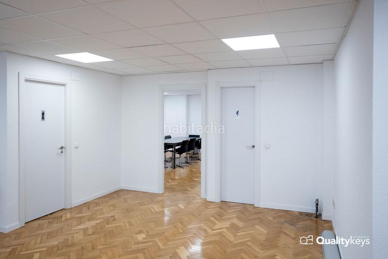 Foto 22ee7bef-e673-4b9a-bfef-f211a902e245. Büro mit heizung in Prosperidad Madrid