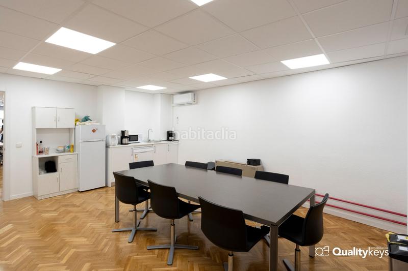 Foto 2f6ad851-4597-4b6d-b788-df2634430677. Büro mit heizung in Prosperidad Madrid