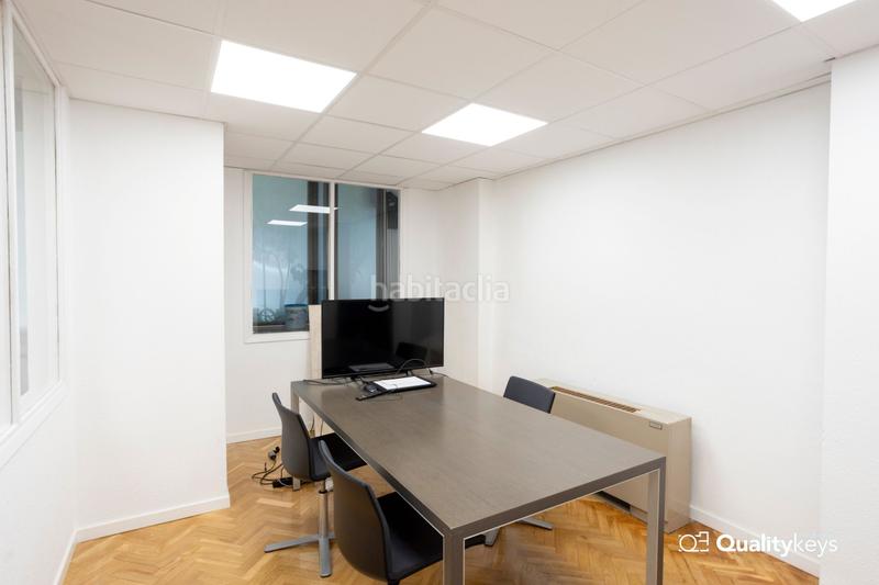Foto 4d63367e-f4dd-4136-b0fd-19365e67197d. Büro mit heizung in Prosperidad Madrid