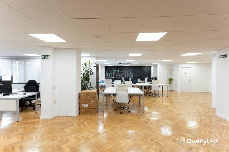 Foto b3dfe3d9-ad7a-43b9-ac17-b1f9e03144a9. Büro mit heizung in Prosperidad Madrid