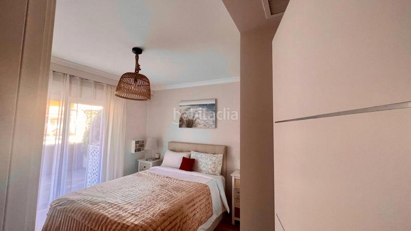 Foto 11d384e8-aa32-45d7-b698-6d883250a2fc. Attique avec piscine dans La Dama de Noche - La Alzambra Marbella