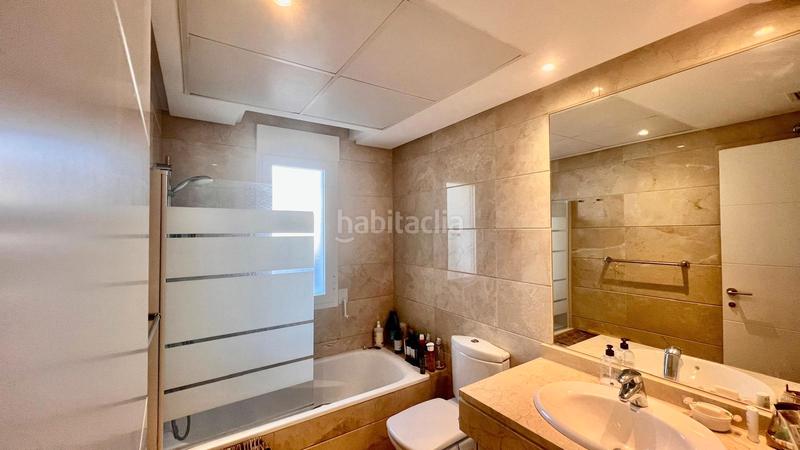 Foto 285fb9ff-c313-497c-9c23-c4894a6955ae. Attique avec piscine dans La Dama de Noche - La Alzambra Marbella