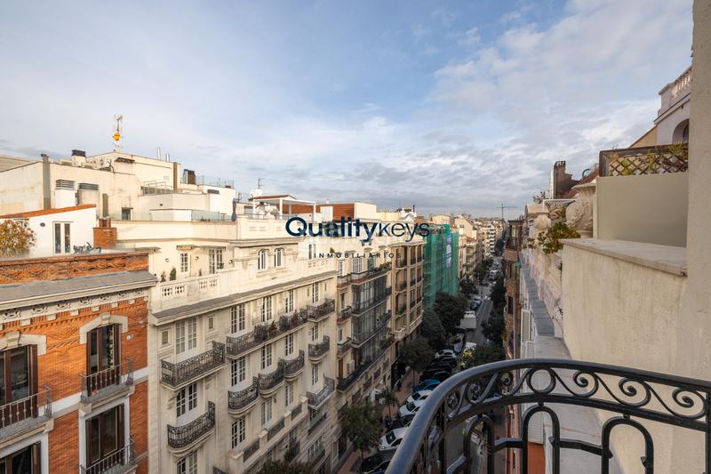 Foto 6f4eb679-9fd3-40e8-b4c6-e732fe742f07. Ático  a estrenar con calidades de lujo en Recoletos en Madrid