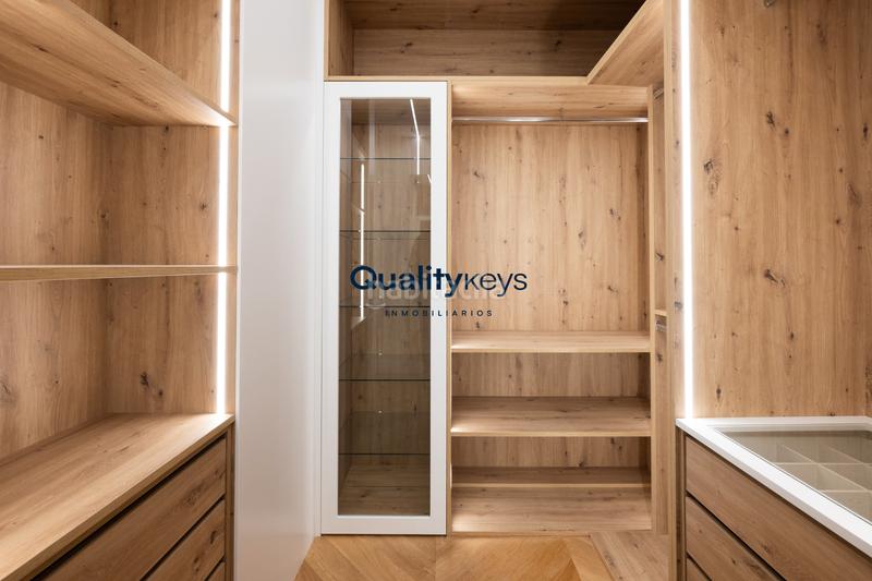 Foto c9ccfaf6-ff46-4048-bb64-868b908b9622. Ático  a estrenar con calidades de lujo en Recoletos en Madrid