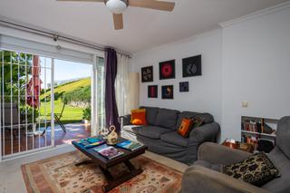Apartamento en Avenida valle del golf 142. Apartamento con acceso directo al jardin en aloha, nueva andaluc