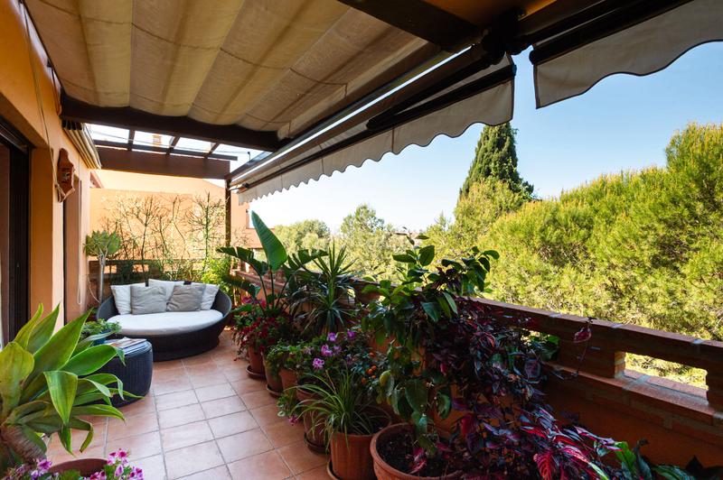 Foto 02501230-62f4-49cd-a9bc-e5aa4d1c4e1b. Appartement mit parking pool in La Carolina - Guadalpín Marbella