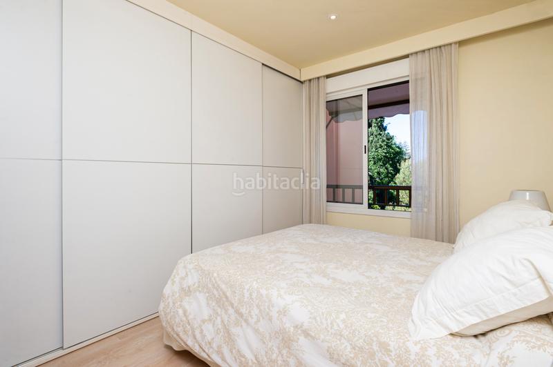 Foto af22878a-bc2f-4527-8b85-8d0854908b4c. Appartement mit parking pool in La Carolina - Guadalpín Marbella