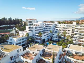 Apartament  Calle real. Ático de lujo con vistas panorámicas en jardines de andalucía