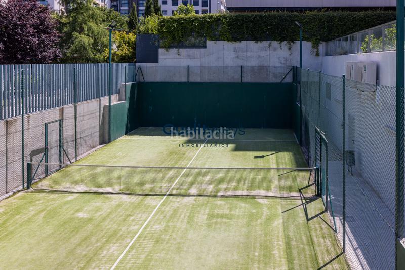 Foto d7796474-8c6b-48ad-b88f-3a69fb950511. Piso en calle de juan antonio samaranch 1 exclusividad en valdebebas grandes espacios en Madrid