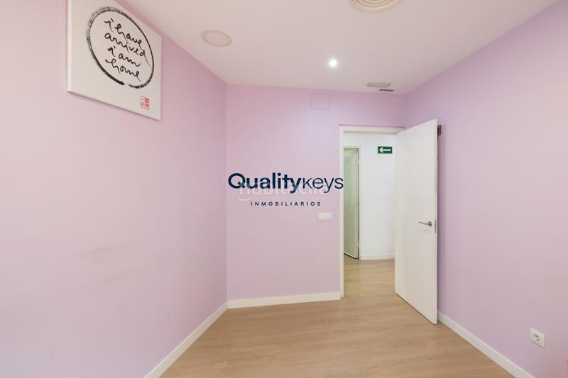 Foto 274138a7-afc2-45f6-826e-786dca7aedbf. Office space in avenida séptima 48 in Rejas Madrid