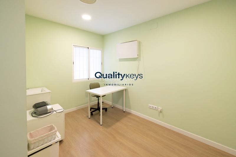Foto 4b840826-2f7f-44e6-a33f-1eafed841f75. Office space in avenida séptima 48 in Rejas Madrid