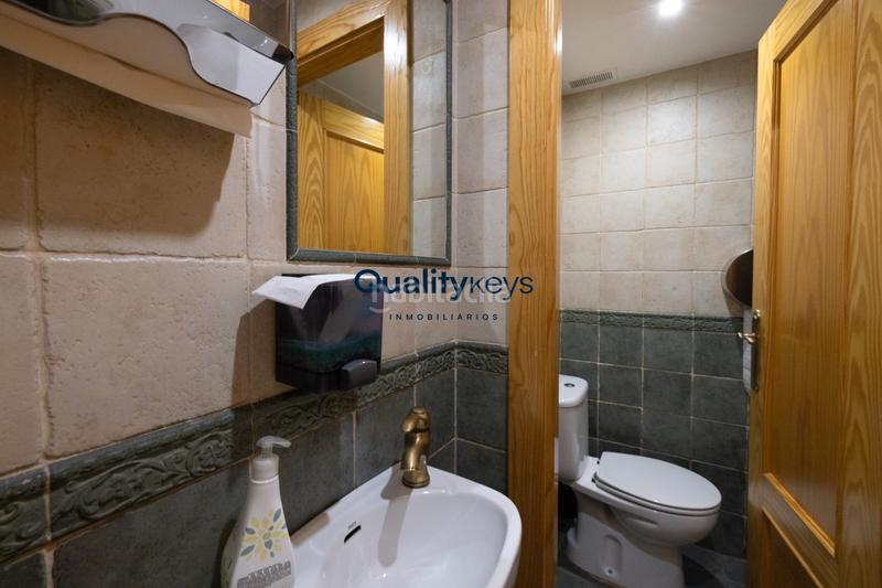 Foto ed00ddc8-8cf3-4198-a071-739532bf0dd3. Office space in avenida séptima 48 in Rejas Madrid