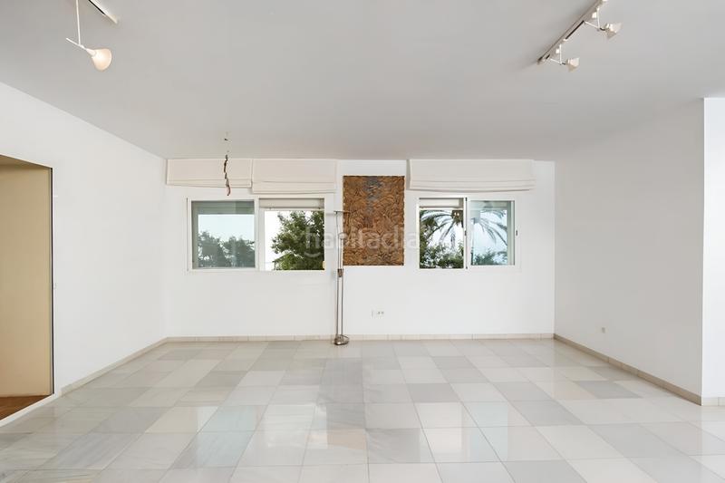 Foto 069e83f4-b730-4586-96ee-5de56e92b1b8. Appartement avec parking piscine dans Paseo Marítimo Oeste - Pacífico Málaga