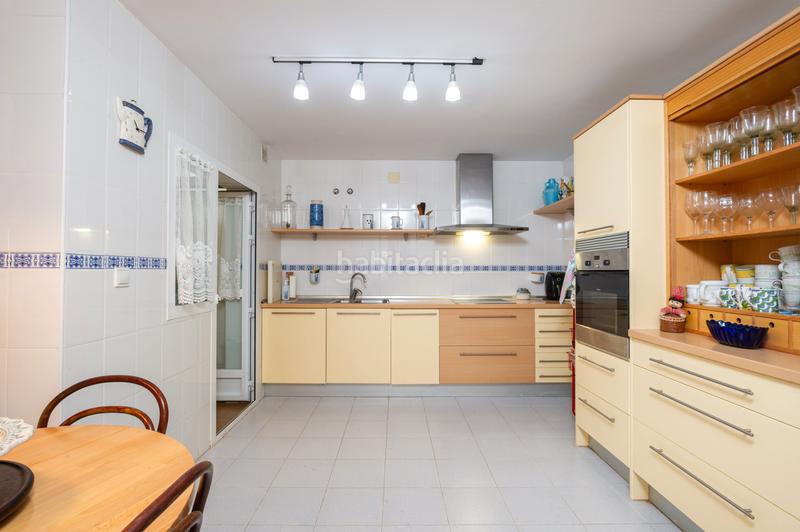 Foto f74eb726-1015-4637-ac7a-31beaba58fe3. Appartement avec parking piscine dans Paseo Marítimo Oeste - Pacífico Málaga
