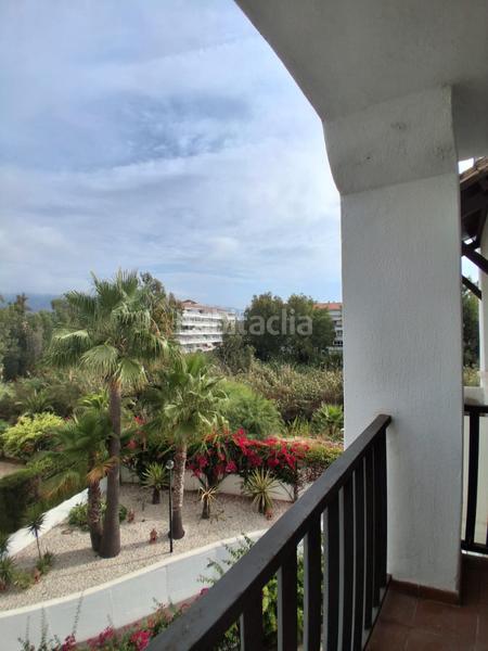 Foto 1254d16c-ee93-4dd0-87c6-15059fcb4402. Lloguer apartament amb aparcament piscina a Puerto Banús Marbella