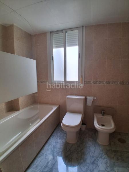 Foto 884effa0-b7e4-4a3c-a565-a8e289dd0049. Lloguer apartament amb aparcament piscina a Puerto Banús Marbella