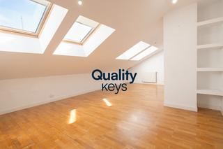 Pis  Calle alcal. Increble tico en goya