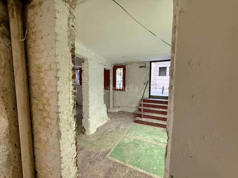 Foto cb49a83d-94ae-42ca-a969-19d895c4013a. Local comercial a Cortes-Huertas Madrid