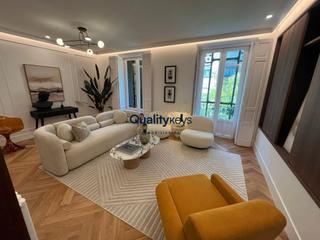 Appartamento  Calle del general díaz porlier. Exclusiva vivienda de lujo con dos balcones a la calle