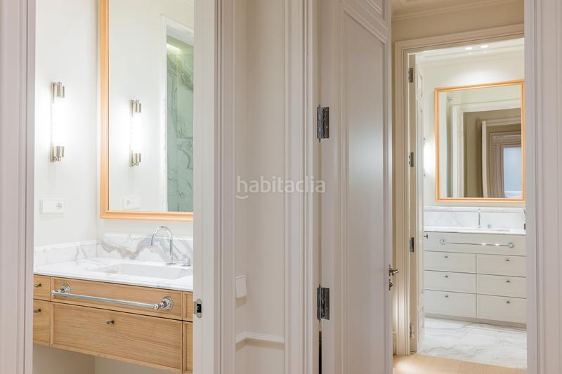 Foto 8907aa97-ac38-4a89-8165-029a0da0bf85. Piso exclusiva vivienda a estrenar en la calle fuencarral en Madrid