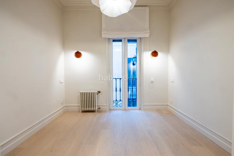 Foto ee13e8c2-081e-47a5-bd1b-8a8e5a38201e. Piso exclusiva vivienda a estrenar en la calle fuencarral en Madrid